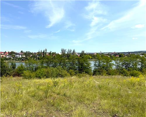 Teren de vanzare cu Iesire Directa la Lac Ezareni – 880 mp – Priveliste Rara
