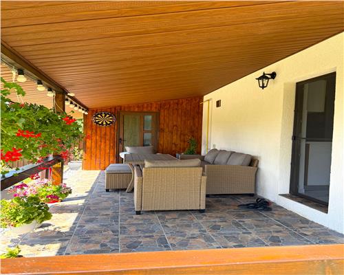 Casă Modernă în Ciurbesti – 4 Camere, Teren Generos 700 mp, Com Miroslava