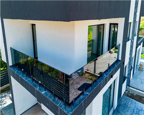 Duplex modern cu 3 dormitoare, 2 bai și terasa panoramica,Rediu Iasi
