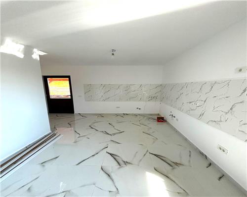 Casa Casa 3 Camere, 2 Băi, Teren Generos și Calitate Premium in Horpaz, Miroslava