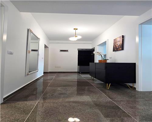Apartament de inchiriat 2 cam D, nou, Panoramic,  Valea Adanca