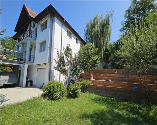 Barnova – Vila duplex cu 3 dormitoare, curte 300 mp și priveliste superba