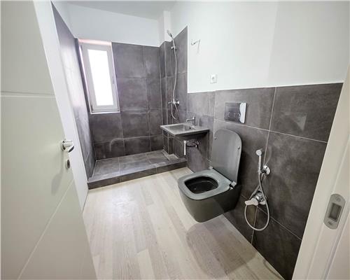 Fara comision! Apartament modern cu vedere la lac – Complex 7Moon Aroneanu