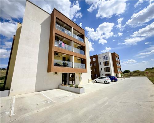 Fara comision! Apartament modern cu vedere la lac – Complex 7Moon Aroneanu