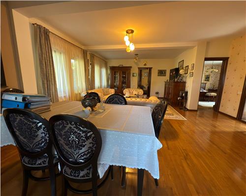 Vila cu finisaje premium si teren de 523 mp, de vanzare in Bucium