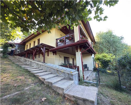 Vila cu finisaje premium si teren de 523 mp, de vanzare in Bucium