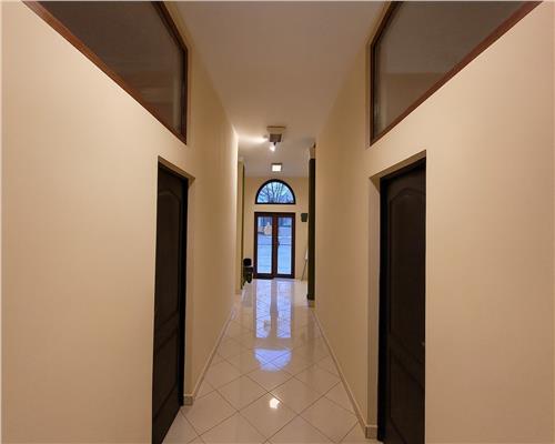 Spatiu comercial/ Vila de inchiriat 118 mp. Nicolina Arcadia