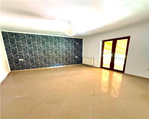 Spatiu comercial/ Vila de inchiriat 118 mp. Nicolina Arcadia
