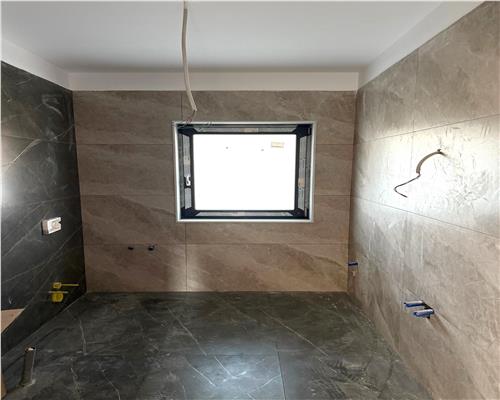 Casa P 4 cam, 2 bai, Rond Vorovesti , TLT