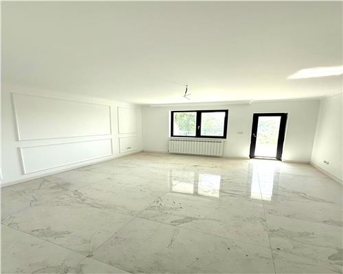 Duplex  Moara de vant D+P+E+M, 273 teren,  Iasi