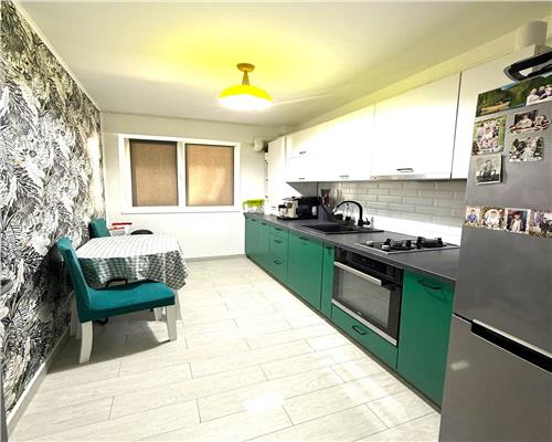 Apartament mobilat si utilat, parcare, 61 mp, Valea Adanca