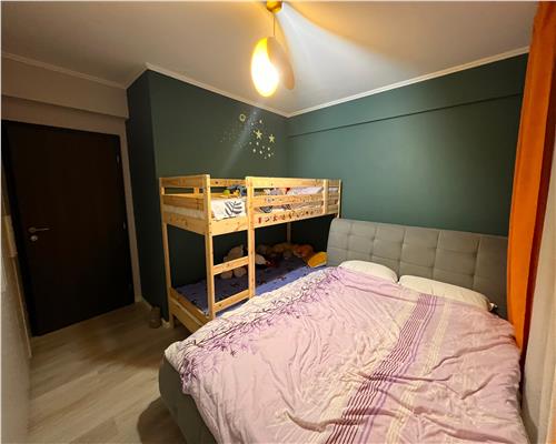 Apartament mobilat si utilat, parcare, 61 mp, Valea Adanca