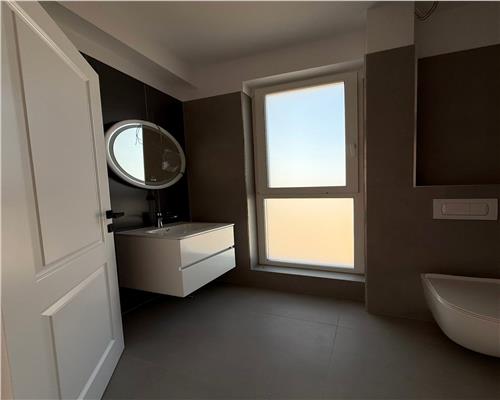 Apartament 3 cam 75,5 mp Rediu,parcare inclusa