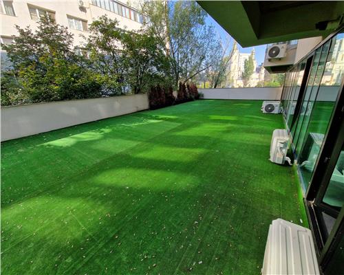 Spatiu pentru Birou, Ultracentral visavis de PALAS