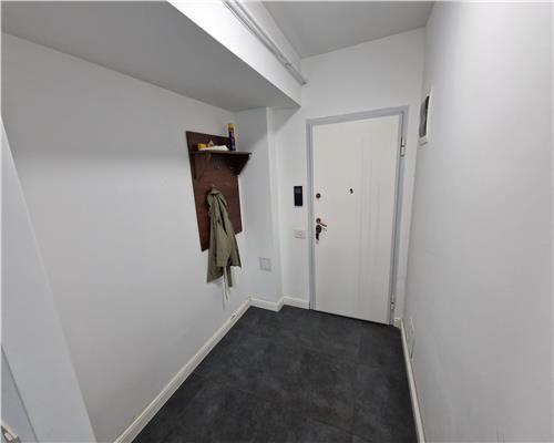 Spatiu pentru Birou, Ultracentral visavis de PALAS