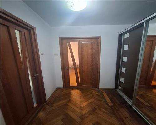 Apartament 2 camere Podu Ros  Decebal!