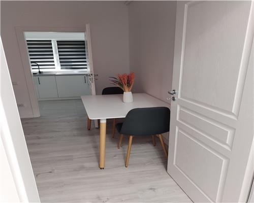 Apartament 2 camere Aurel Vlaicu  complex Solumnia