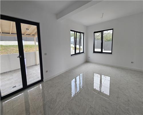 Priveliste superba si finisaje de top – Casa noua in Barnova
