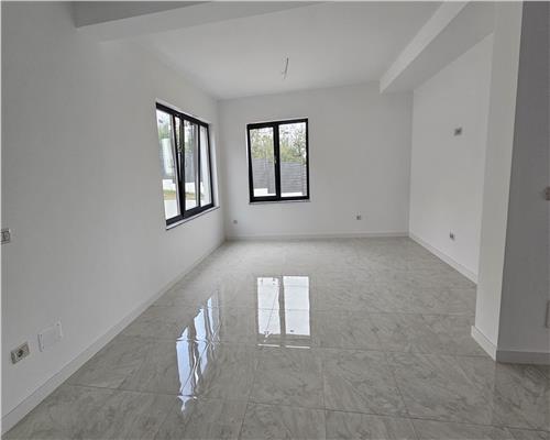 Priveliste superba si finisaje de top – Casa noua in Barnova