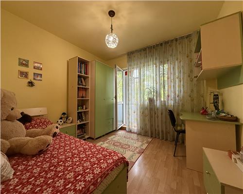 Apartament 4 cam, semi  decomandat, de vanzare zona Tatarasi  Dispecer