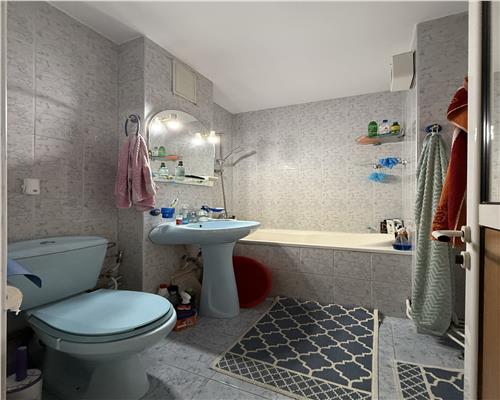 Apartament 4 cam, semi  decomandat, de vanzare zona Tatarasi  Dispecer