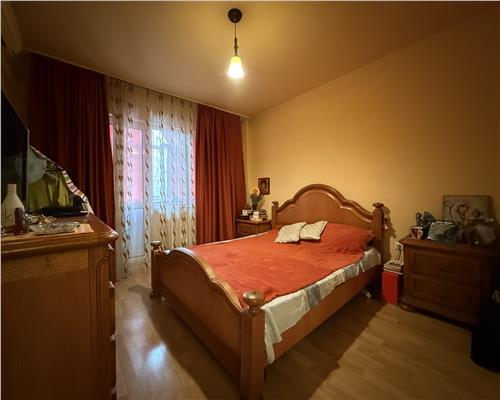 Apartament 4 cam, semi  decomandat, de vanzare zona Tatarasi  Dispecer
