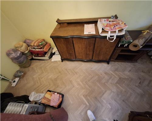 Apartament 3 camere confort redus Podu Ros  Decebal!