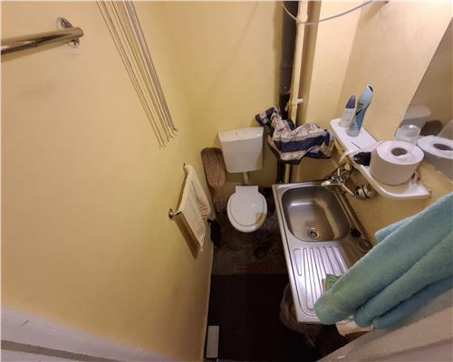 Apartament 3 camere confort redus Podu Ros  Decebal!