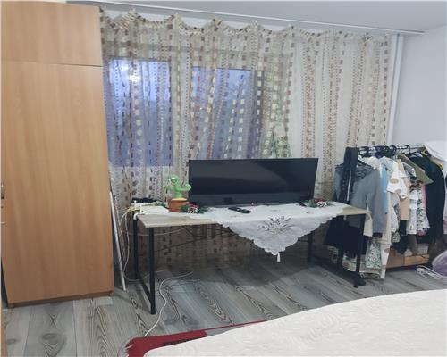 Apartament 2 camere Podu Ros  Palas!
