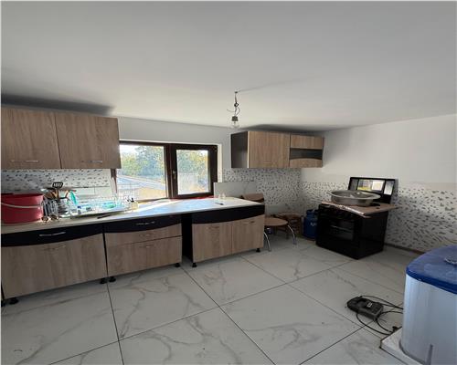 Casa spatioasa cu teren generos, Schitu Duca