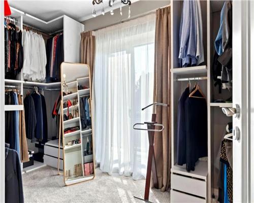 Vila deosebita cu piscina proprie, sector 6, Bucuresti