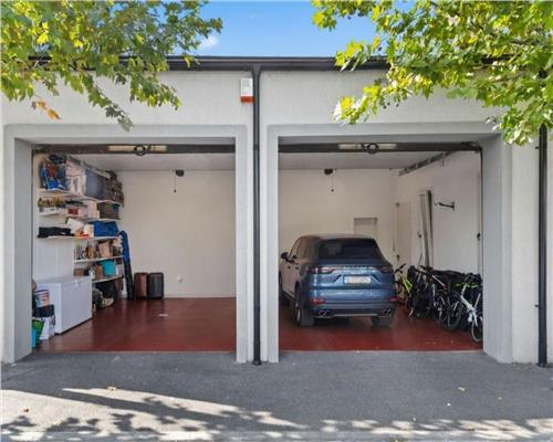 Vila deosebita cu piscina proprie, sector 6, Bucuresti