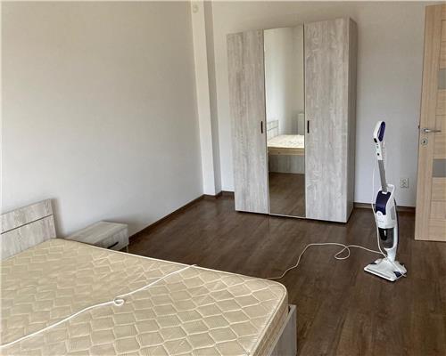 Apartament 2 cam de inchiriat,Rediu complex piscina Eos