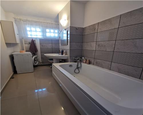 Apartament 2 camere Palas