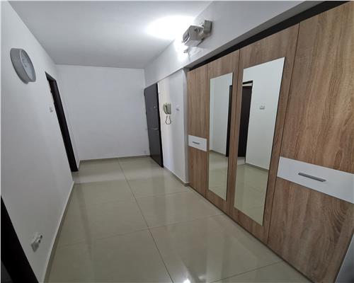 Apartament 2 camere Palas