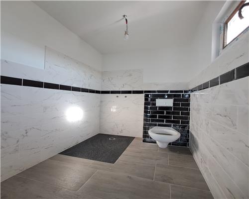 MiniHotel Modern cu Piscină și Spațiu Comercial – Ideal Investiție, Lunca Cetățuii