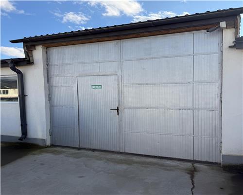 Vanzare Hala  renovata 164 mp, birou, WC, Tomesti Sala Sporturilor Tomesti