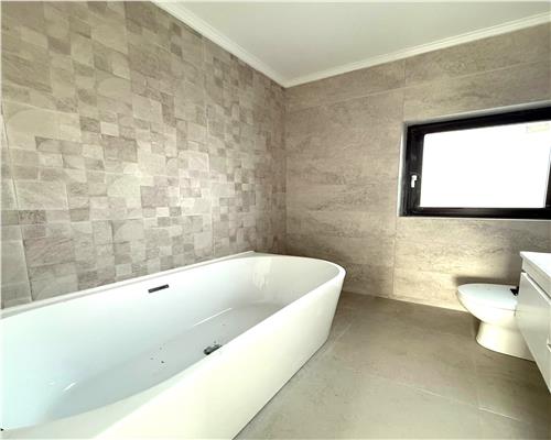 Casă deosebită, finisaje premium, 140 mp, Transanapet Miroslava