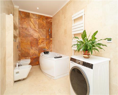 Casa exclusivista, Breazu, 244,4 mp, intabulata, toate utilitatile!