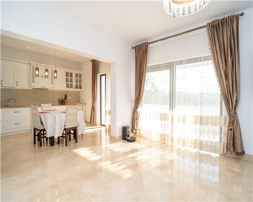 Casa exclusivista, Breazu, 244,4 mp, intabulata, toate utilitatile!