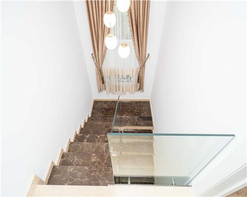 Casa exclusivista, Breazu, 244,4 mp, intabulata, toate utilitatile!