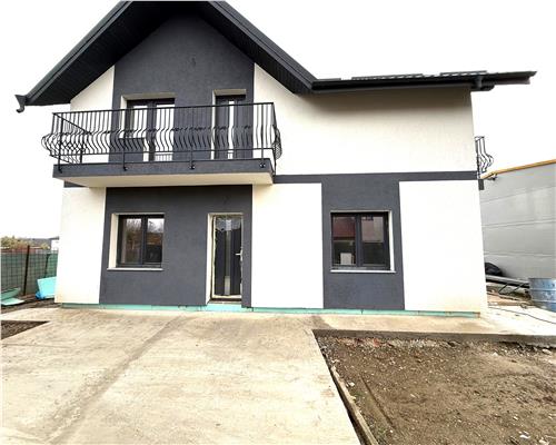 Vila 5 cam, beci, langa TLT, Rond, Vorovesti