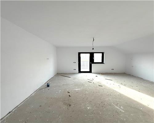 Vila 5 cam, beci, langa TLT, Rond, Vorovesti