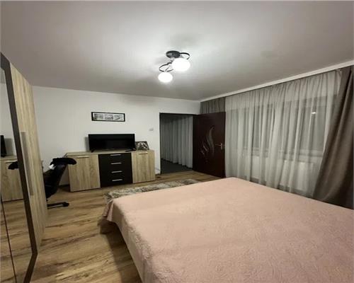 Apartament 2 camere Centru Podul de fier