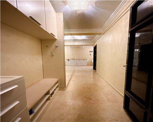 Apartament 4 cam, decomandat, de vanzare zona Copou  Exclusiv Residence