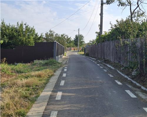 Ocazie! Tomesti Chicerea, teren intravilan cu utilitatile, priveliste unica!