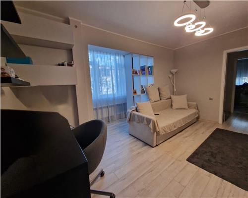 Apartament 3 cam, de vanzare, zona TatarasiDispecer