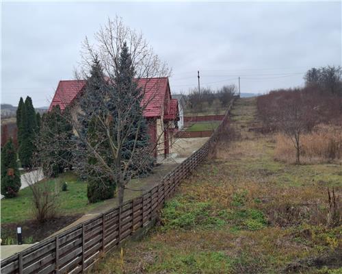 Teren intravilan de vanzare, Tomesti deal cu utilitati, priveliste unica!