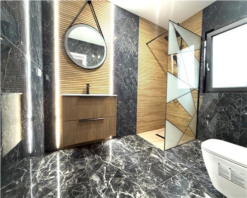 Vila moderna 132 mp, canalizare, finisata, Miroslava