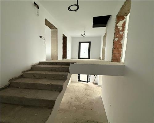 Duplex  4 camere, 110 mp utili, zona Valea Lupului